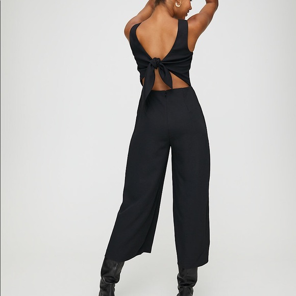 Wilfred Pants - Wilfred - Écoulement Jumpsuit (Black)